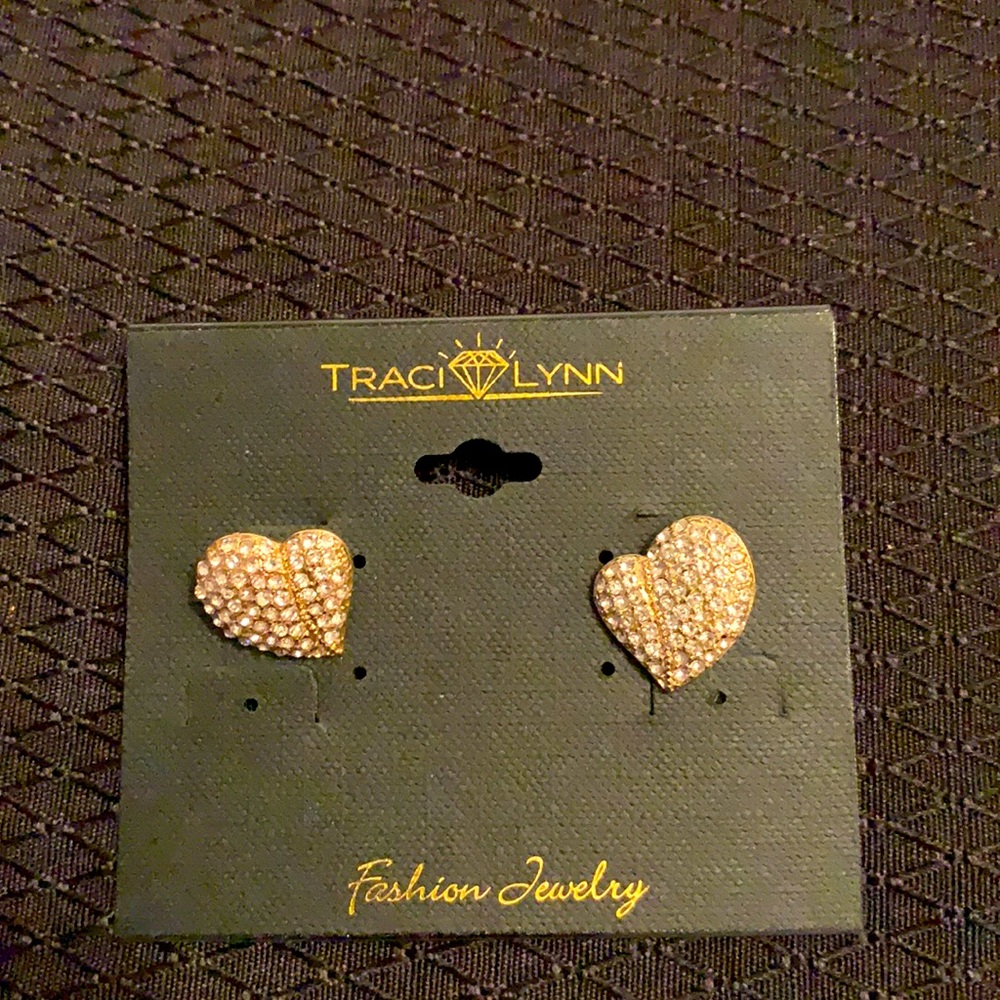 New Traci lynn pierced heart earrings